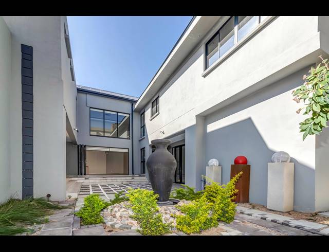 5 BEDROOM GATED ESTATE FOR SALE IN STEYN CITY